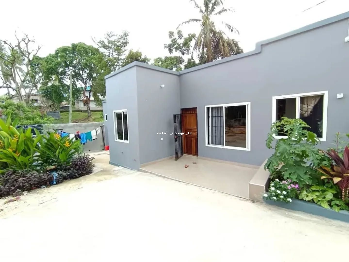 APARTMENT NZURI YA KISASA INAPANGISHWA